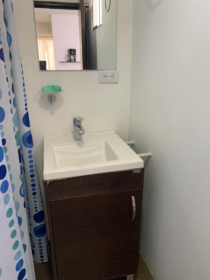 בוגוטה Apartamento Cerca Del Cc Titan Plaza מראה חיצוני תמונה